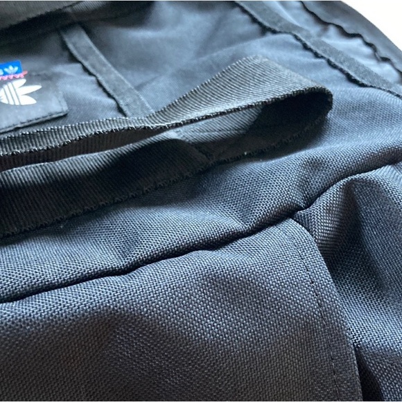 Adidas Originals Tote Bag - Picture 4 of 9